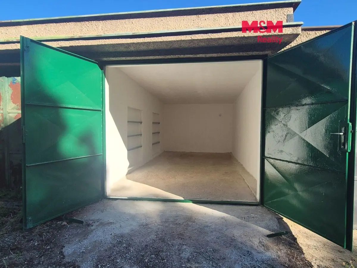 Prodej nemovitosti 18 m², Beroun