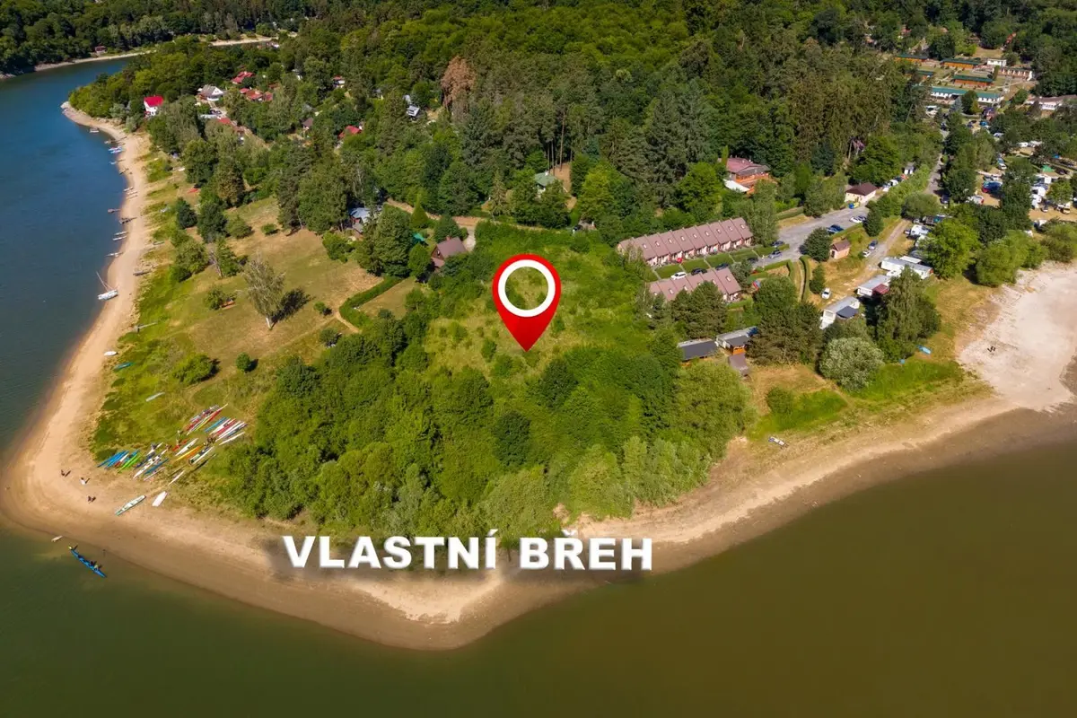 Prodej pozemku 3255 m², Bítov