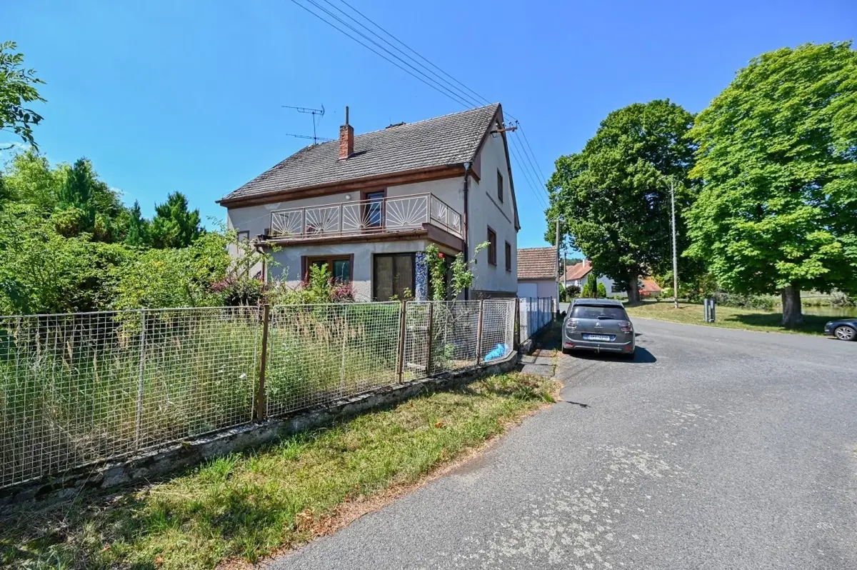 Prodej domu 200 m², Lhovice · Švihov