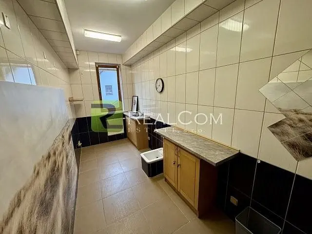 Pronájem komerčního prostoru 8 m², Starokolínská · Újezd nad Lesy
