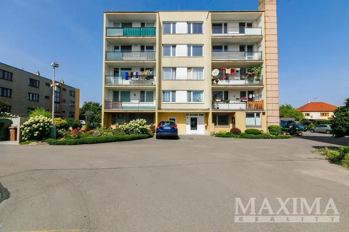 Prodej bytu 2+1 70 m², 5. května · Vrdy