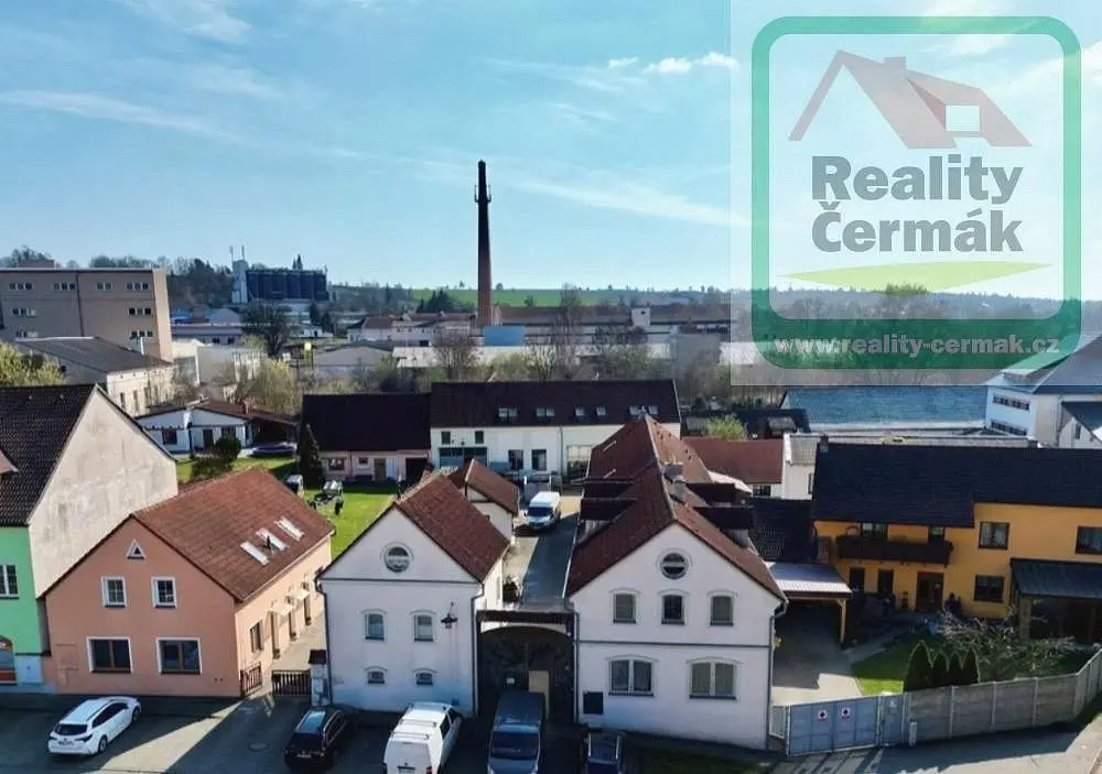 Pronájem komerčního prostoru 350 m², náměstí T. G. Masaryka · Staňkov-město · Staňkov
