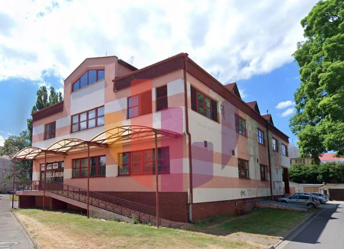 Pronájem komerčního prostoru 175 m², nám. Minoritů · Krnov-Horní Předměstí · Krnov