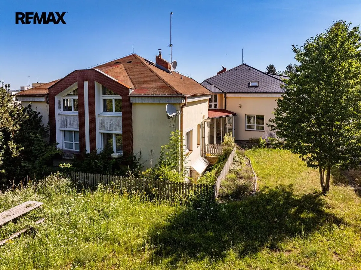 Prodej komerčního prostoru 253 m², K Vejvoďáku · Zbraslav