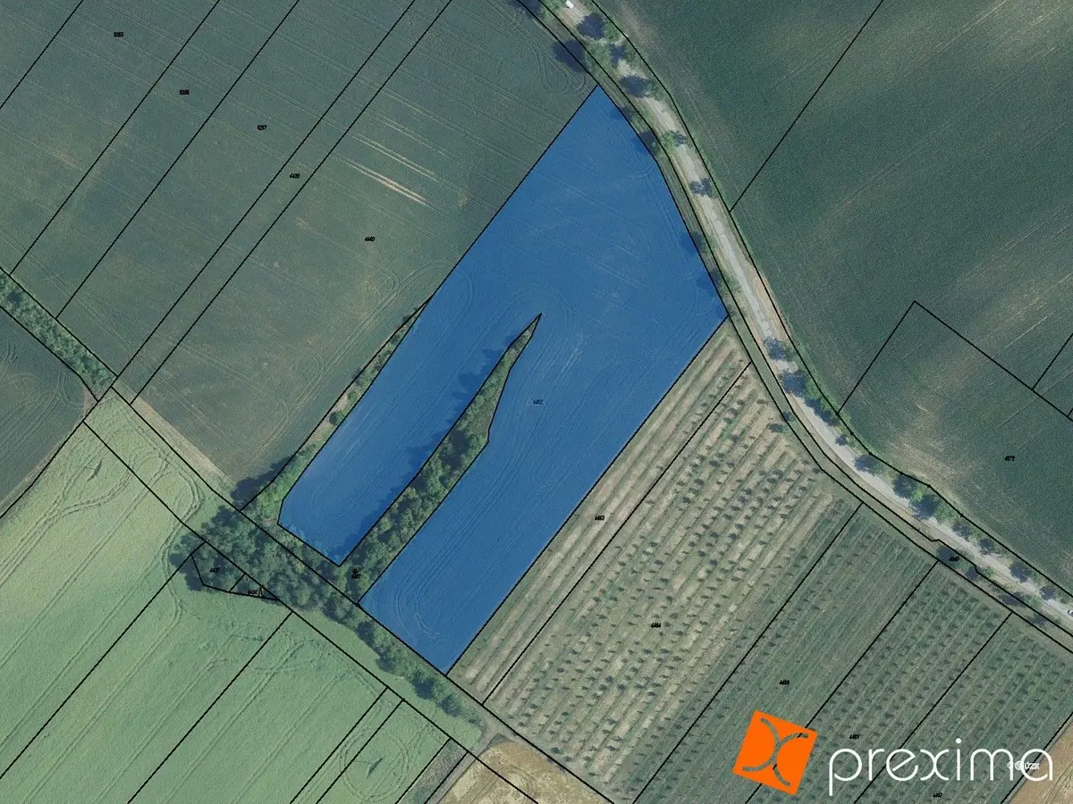 Prodej pozemku 688 m², Starovice