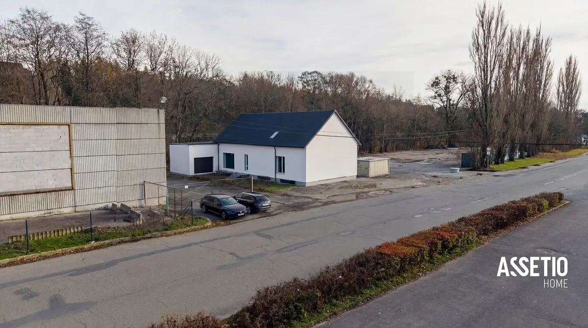 Prodej komerčního prostoru 245 m², Dostihová · Slušovice