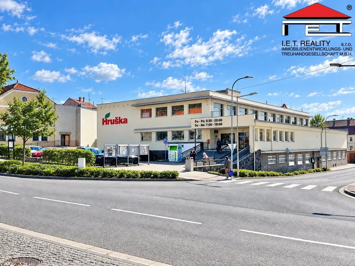 Prodej komerčního prostoru 3138 m², Na Městečku · Pozořice