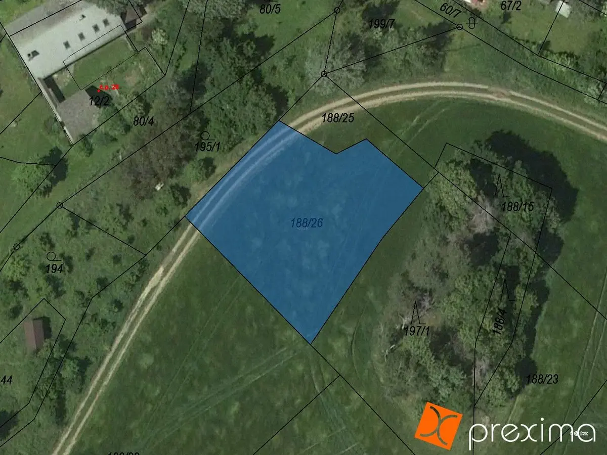 Prodej pozemku 308 m², Kněževes
