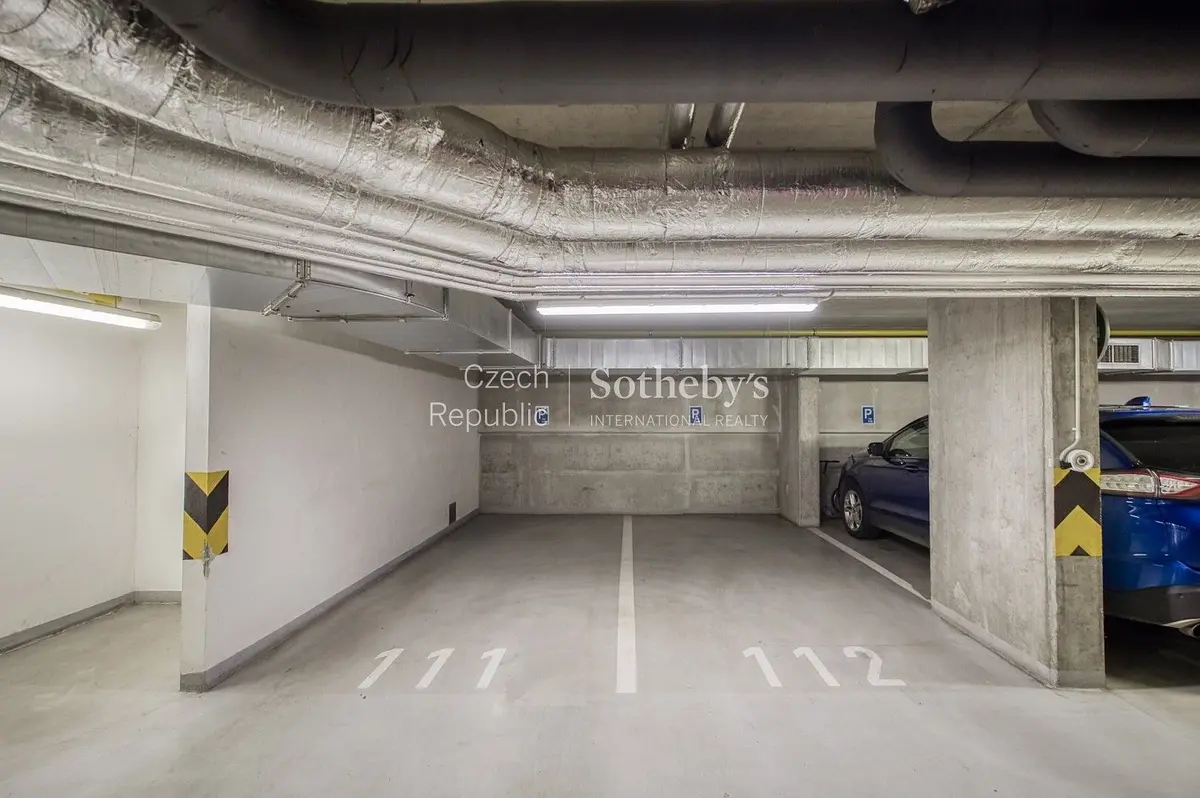 Pronájem nemovitosti 15 m², Karlín