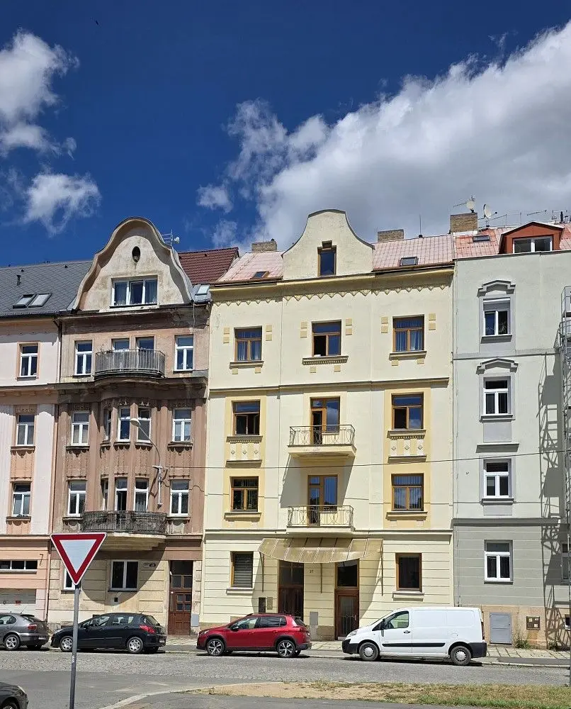 Pronájem bytu 2+1 62 m², Jiráskovo náměstí · Plzeň