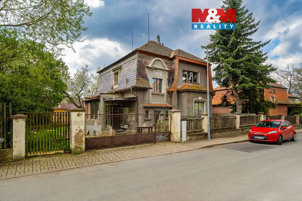 Prodej domu 185 m², Dobrovského · Duchcov