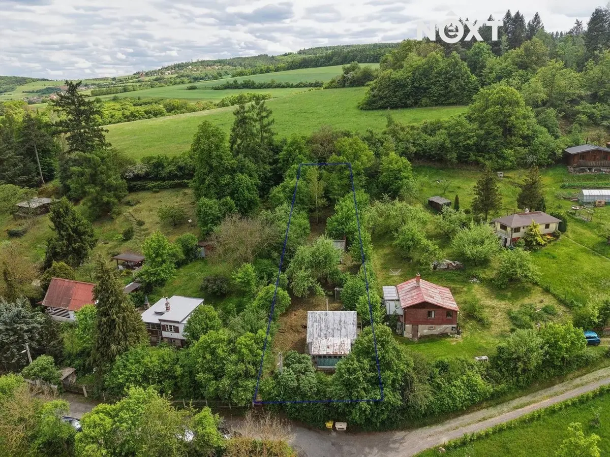 Prodej pozemku 896 m², Nižbor