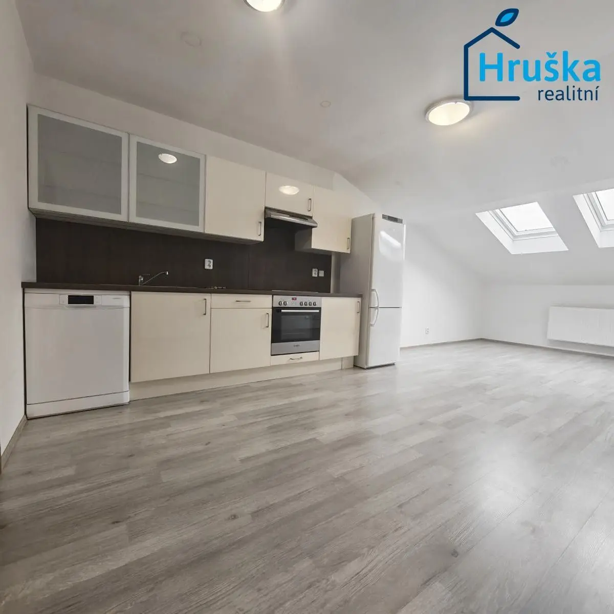 Pronájem bytu 1+kk 42 m², Masarykovo nám. · Karviná-město · Karviná
