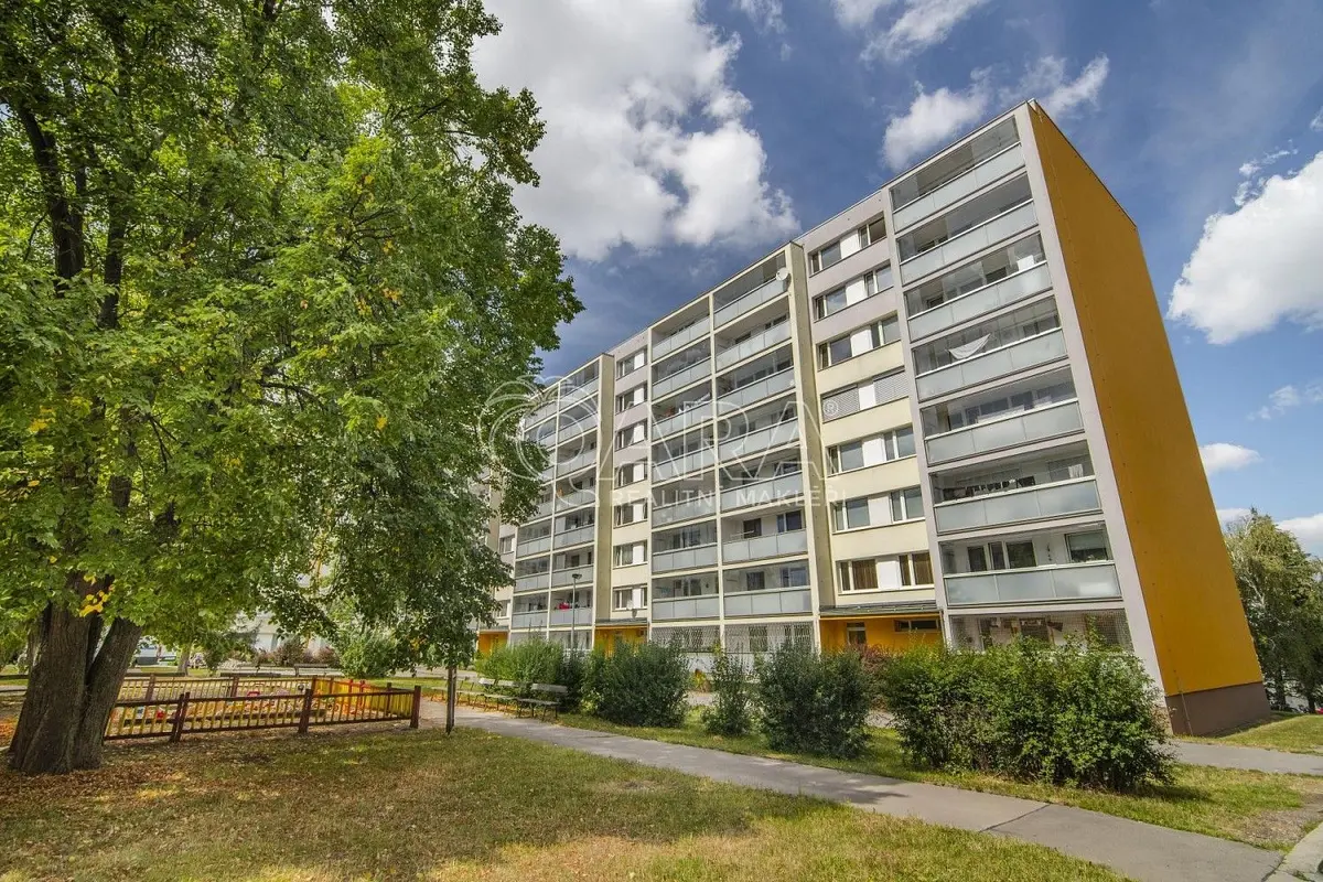 Pronájem bytu 1+kk 36 m², Makovského · Řepy