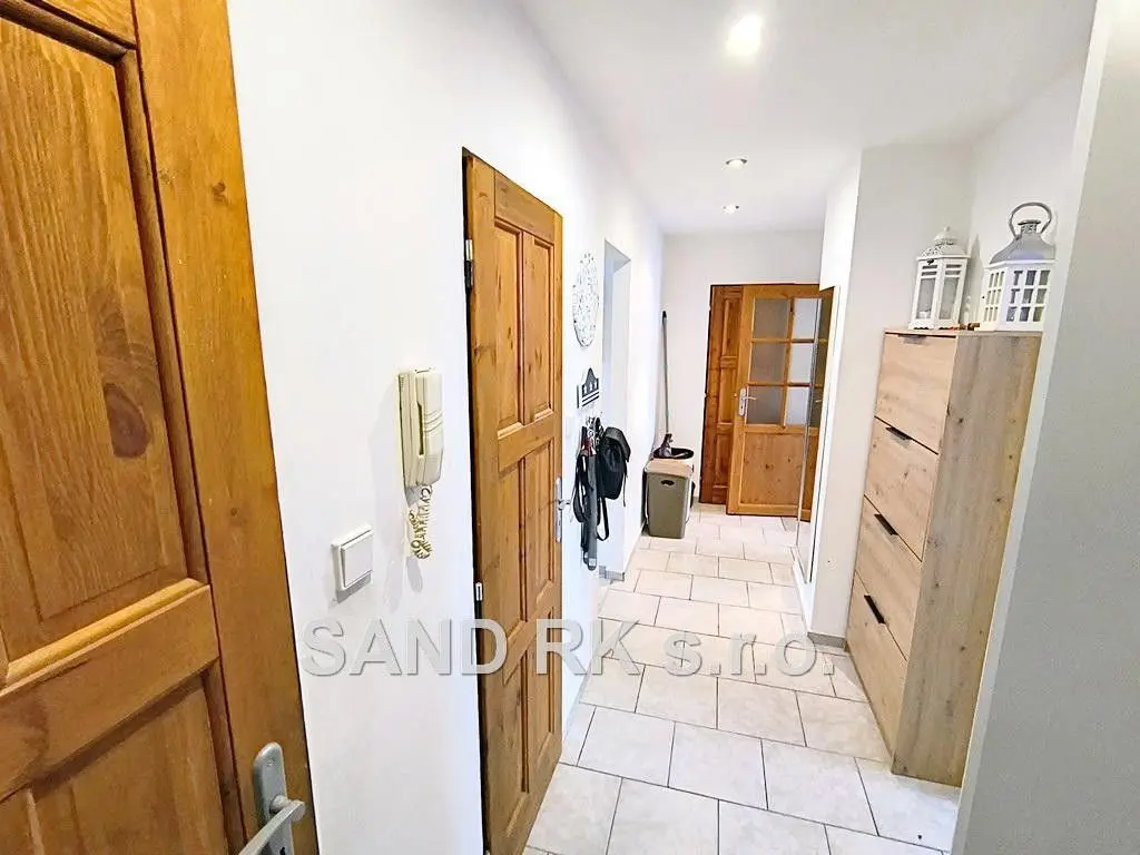 Prodej bytu 3+1 68 m², Všeruby