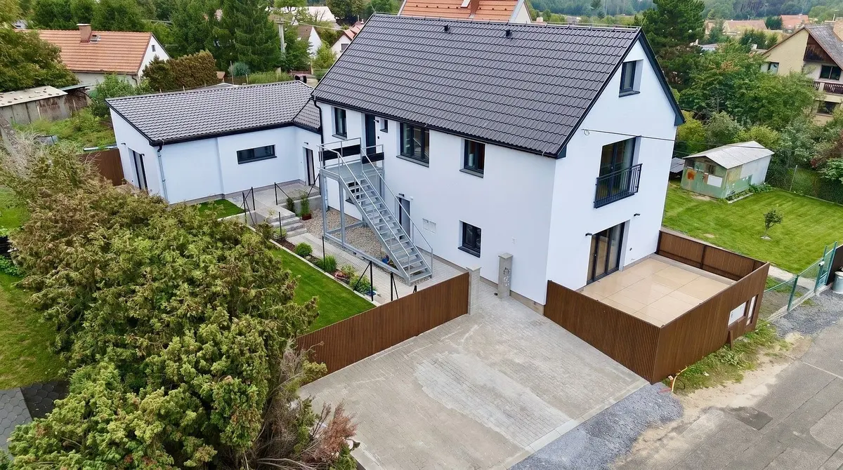 Prodej bytu 2+1 68 m², Na višňovce · Davle
