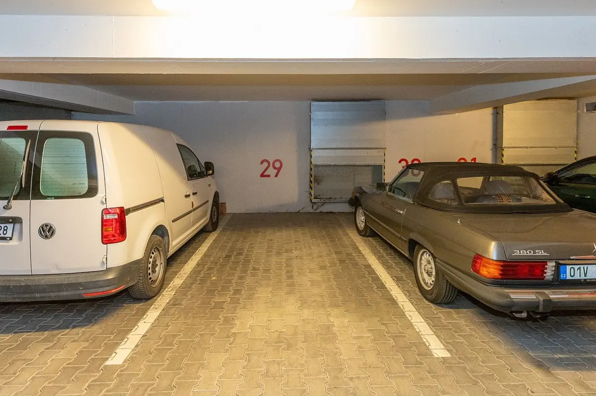 Prodej nemovitosti 14 m², Pod vsí · Šeberov