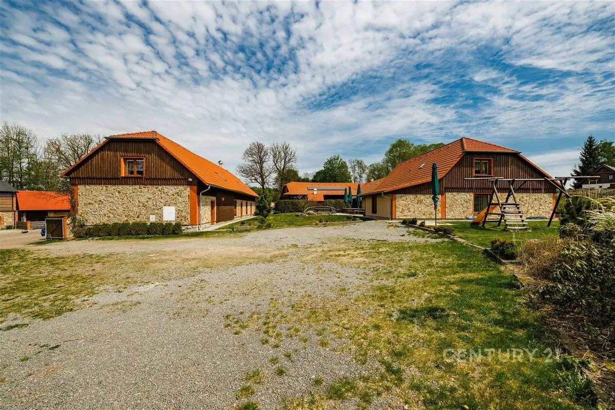 Prodej nemovitosti 1320 m², Alenina Lhota, Javoří, Cunkov · Jistebnice