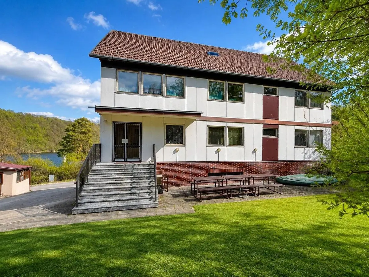 Prodej nemovitosti 280 m², Oslnovice