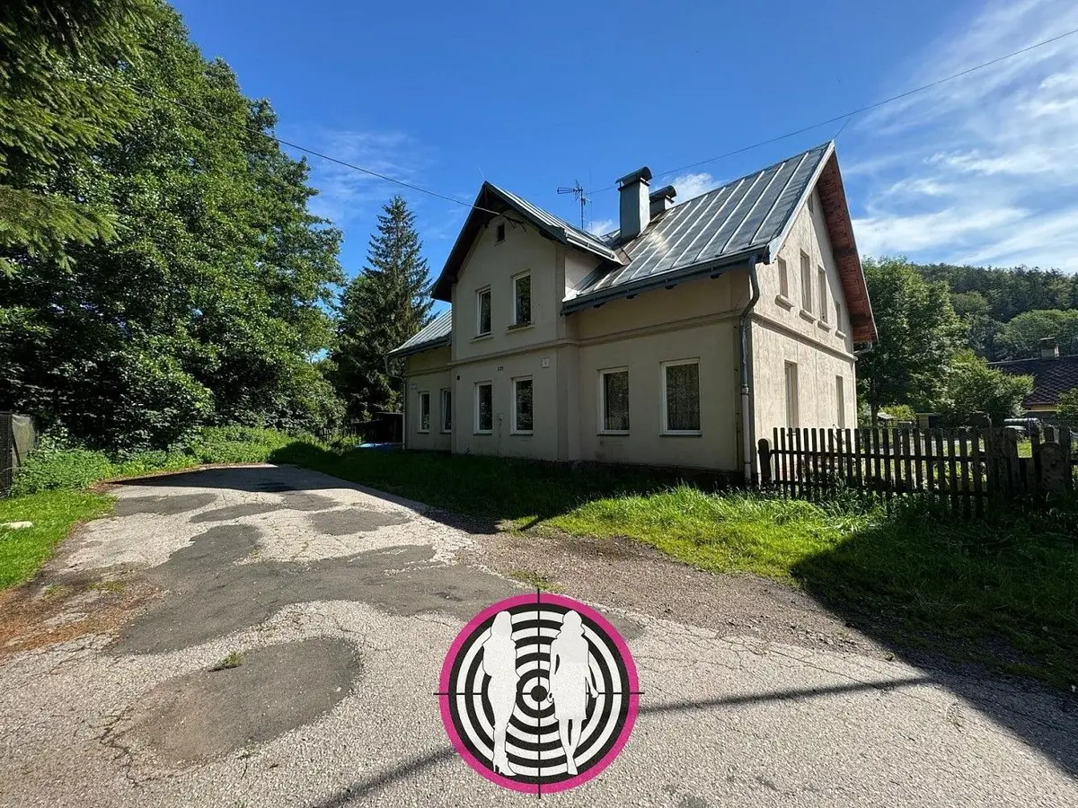 Prodej bytu 1+kk 28 m², Na Odbočce · Horní Staré Město · Trutnov