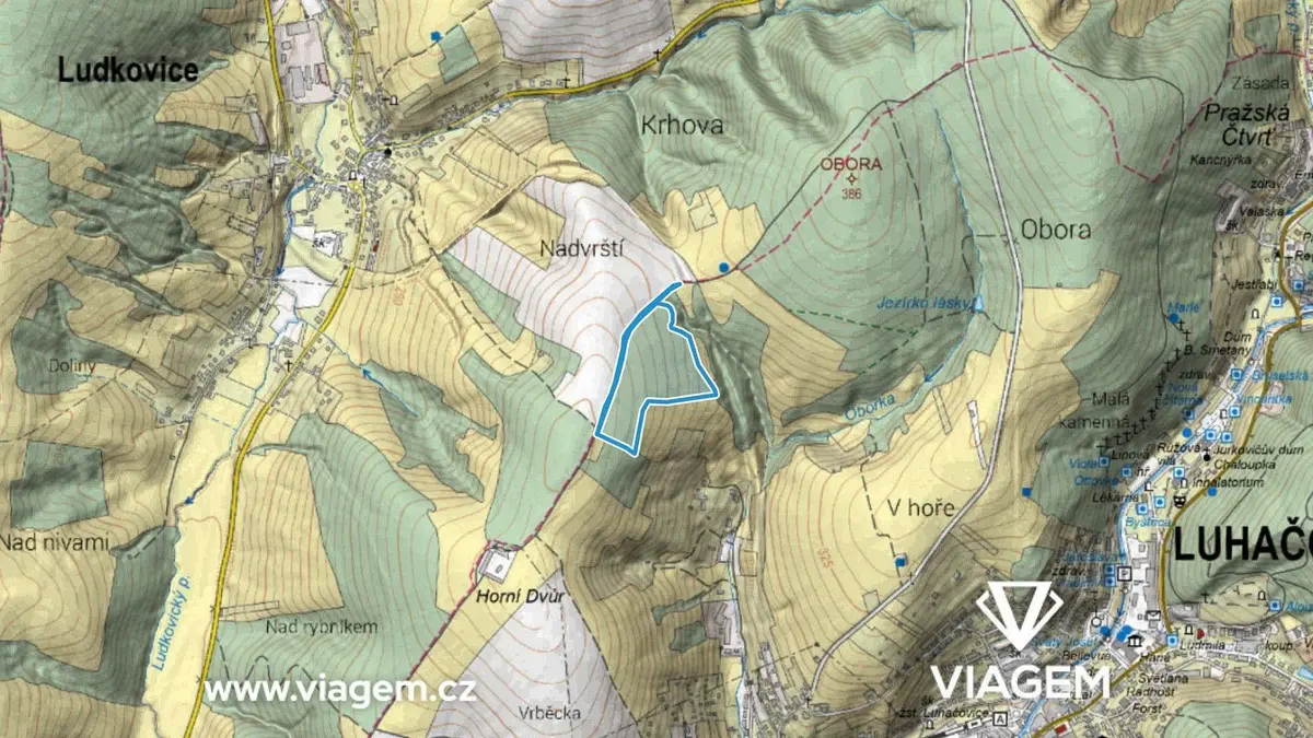 Prodej pozemku 9888 m², Luhačovice