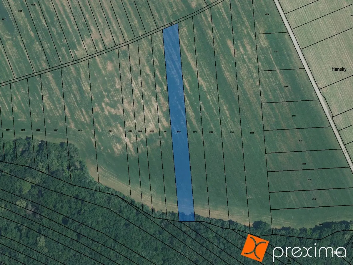 Prodej pozemku 994 m², Žebětín · Brno