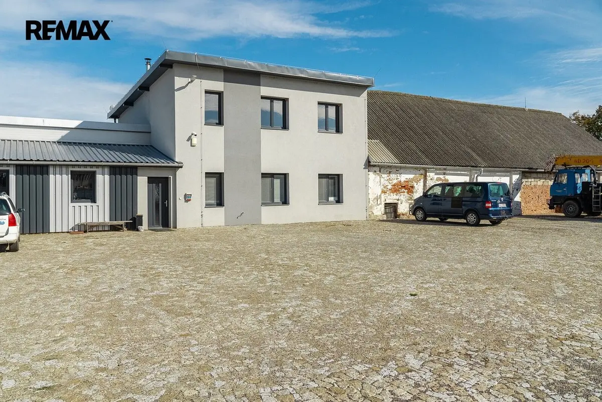 Pronájem komerčního prostoru 160 m², Račice u Hrotovic · Račice