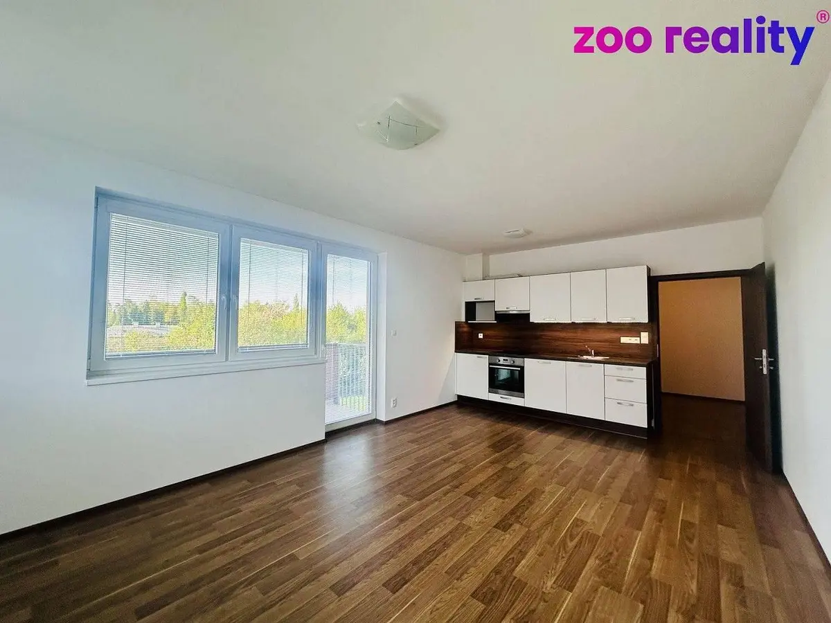 Pronájem bytu 1+kk 35 m², Neředín · Olomouc