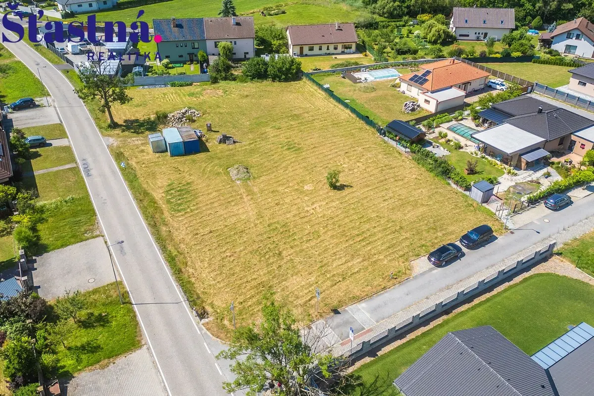 Prodej pozemku 1010 m², Třebín · Dubné