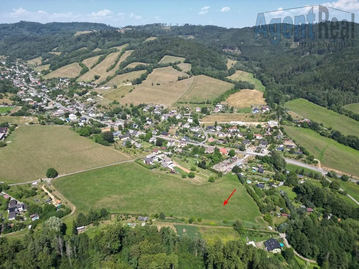 Prodej pozemku 451 m², Horní Temenice · Šumperk