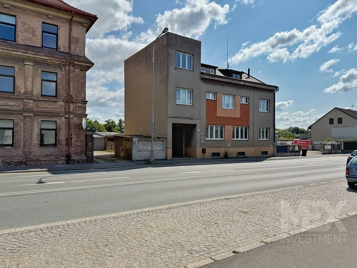 Prodej domu 276 m², Koutníkova · Plotiště · Hradec Králové