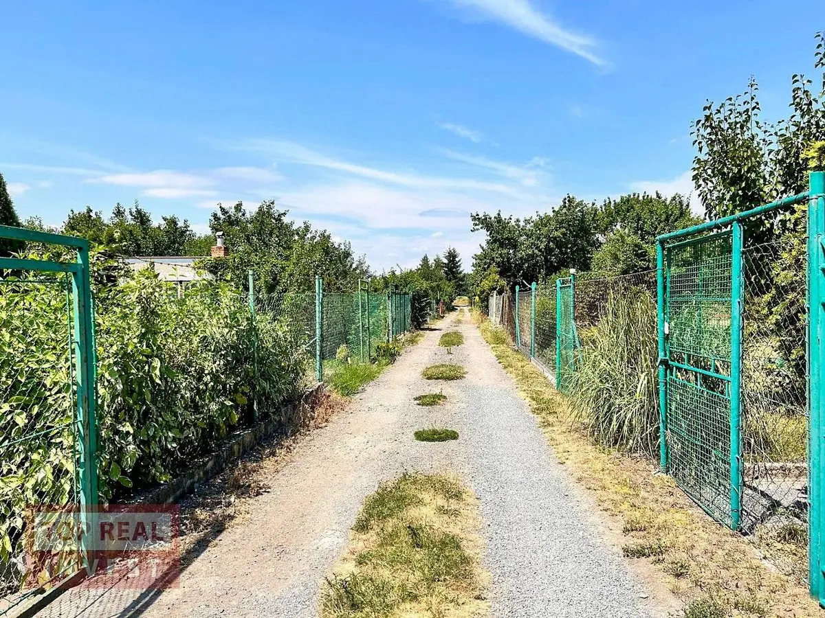 Prodej pozemku 394 m², Kroměříž