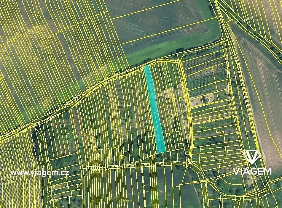 Prodej pozemku 2197 m², Vracov