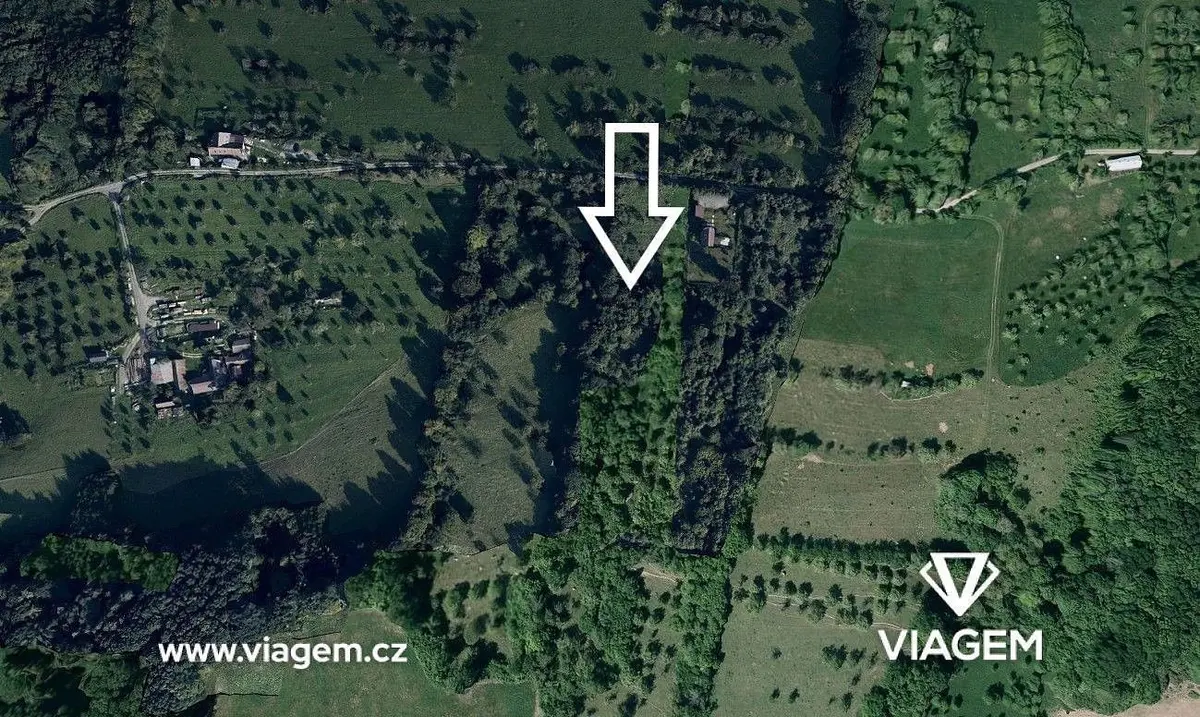Prodej pozemku 1732 m², Želechovice nad Dřevnicí