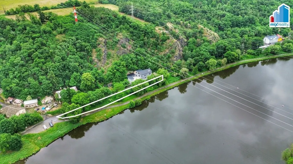 Prodej pozemku 761 m², Bohnice