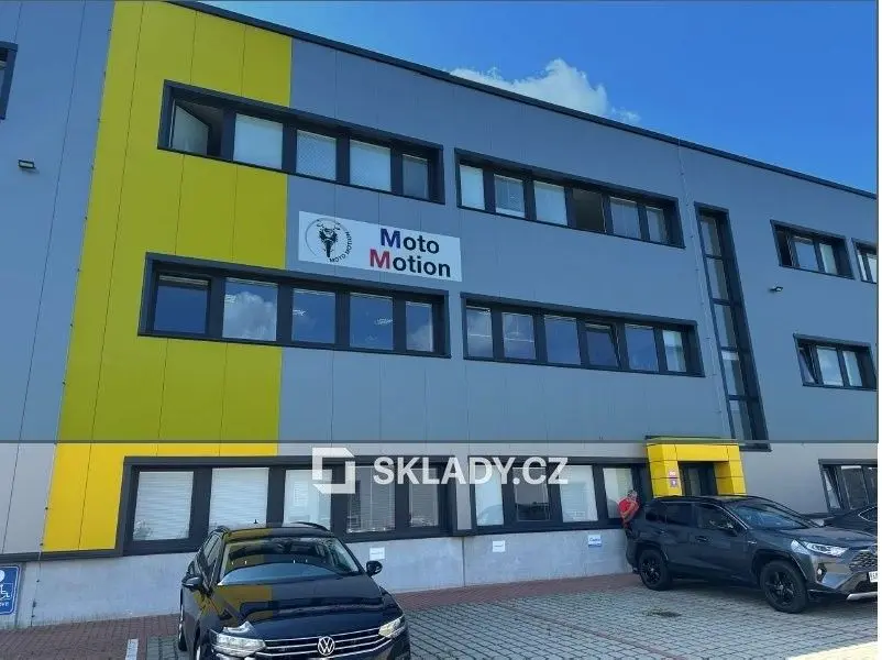 Pronájem komerčního prostoru 440 m², Horní Počernice