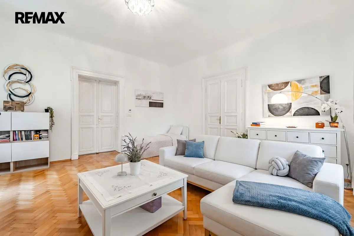 Pronájem bytu 2+1 82 m², Balbínova · Vinohrady