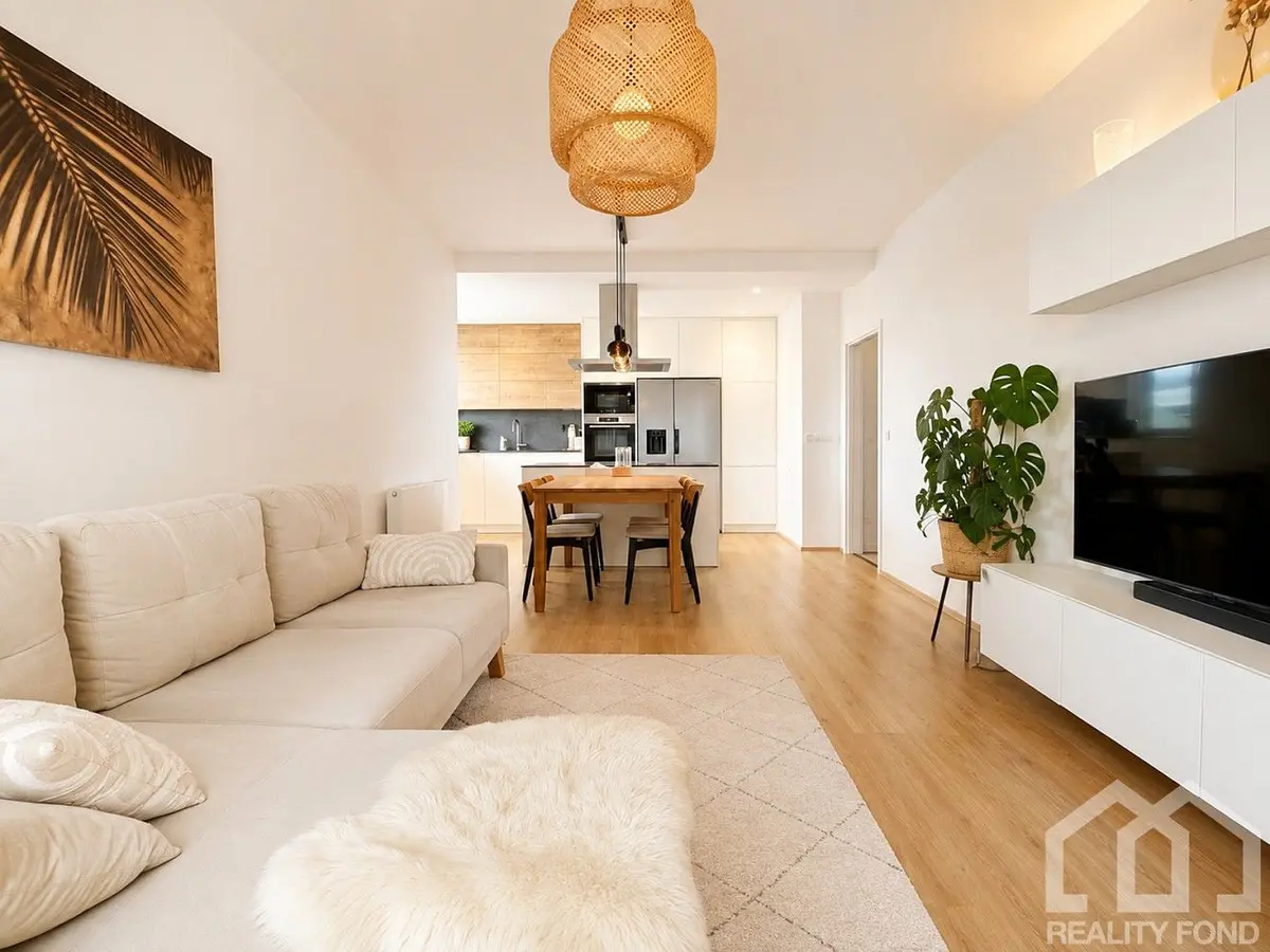Pronájem bytu 2+kk 61 m², Emy Destinové · Jinočany