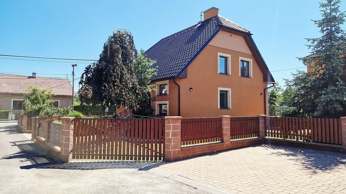 Pronájem domu 140 m², Na drahách · Sviadnov