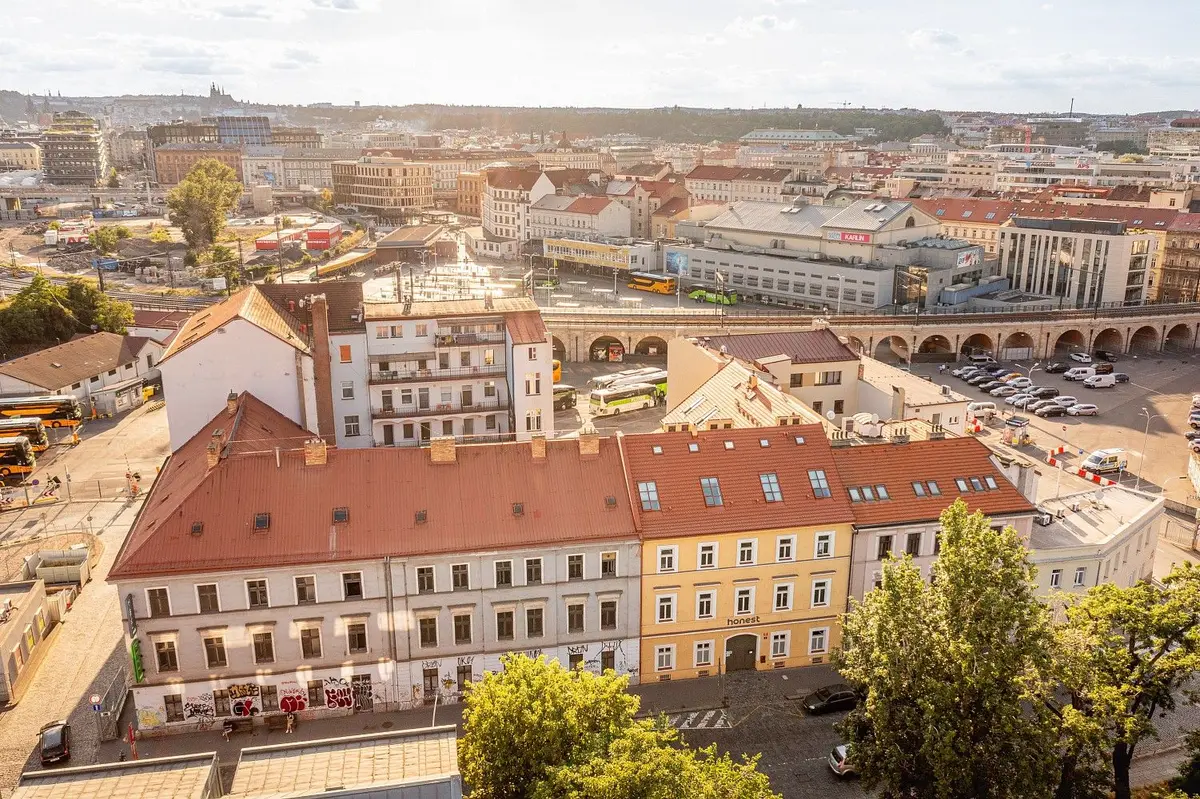 Prodej bytu 1+kk 18 m², Prvního pluku · Karlín