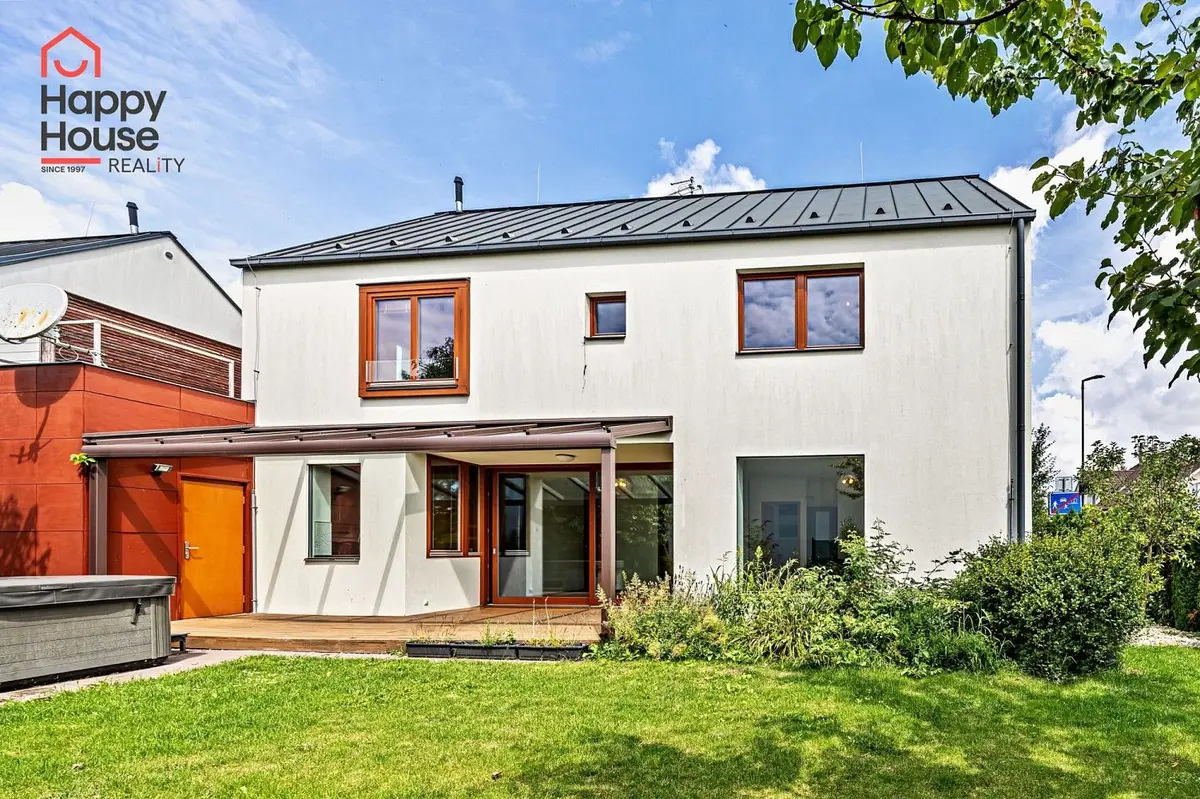 Pronájem domu 200 m², Nad Mlýnským rybníkem · Újezd u Průhonic