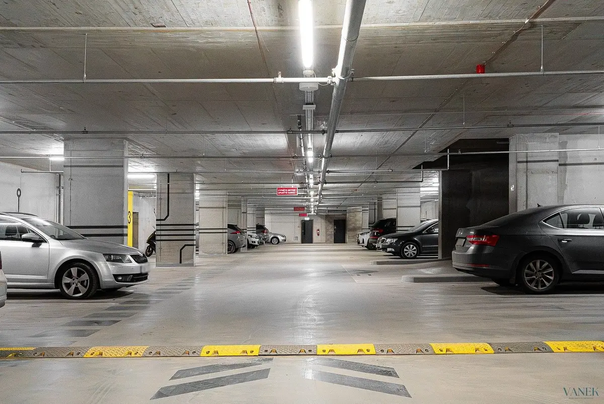 Pronájem nemovitosti 13 m², Fafkových · Vysočany