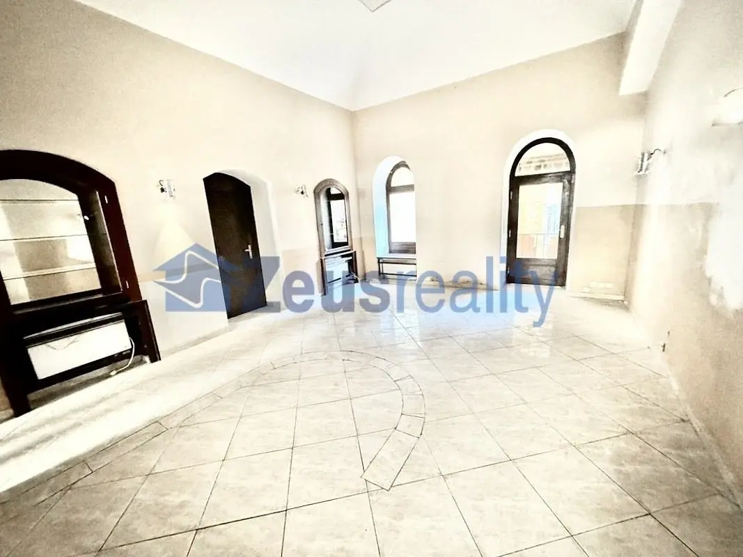 Pronájem komerčního prostoru 60 m², Vodní · Smíchov