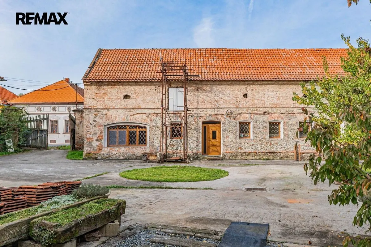 Prodej komerčního prostoru 507 m², Vrbčany