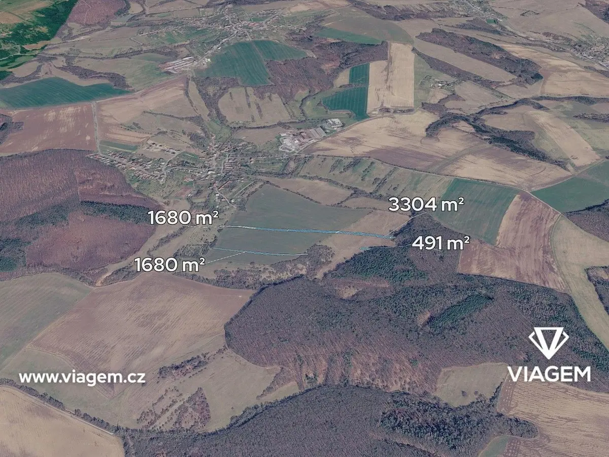 Prodej pozemku 4471 m², Dobrkovice