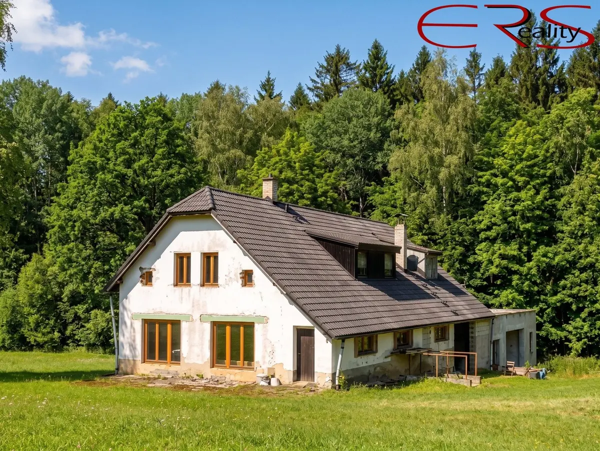 Prodej komerčního prostoru 394 m², Alšovice · Pěnčín