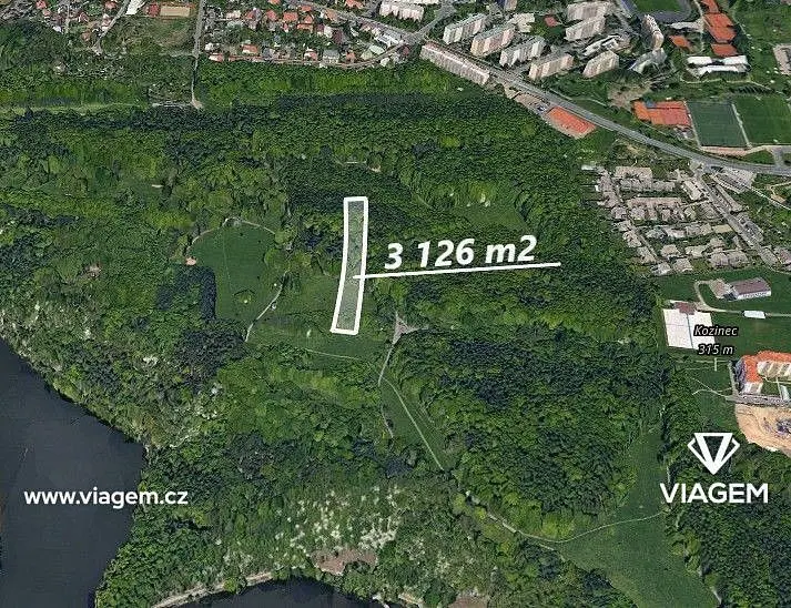 Prodej pozemku 1302 m², Hostivař