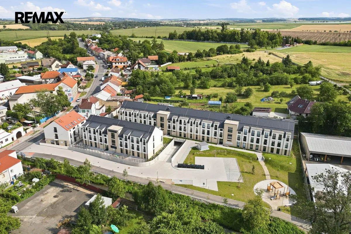 Pronájem bytu 2+kk 43 m², Langova · Český Brod