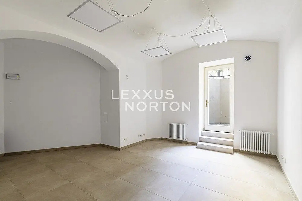 Prodej komerčního prostoru 35 m², Vršovice