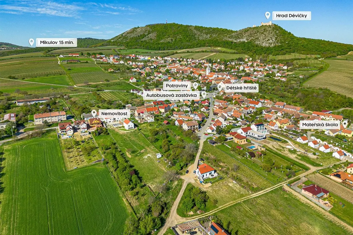 Prodej komerčního prostoru 420 m², Pavlov u Dolních Věstonic · Pavlov